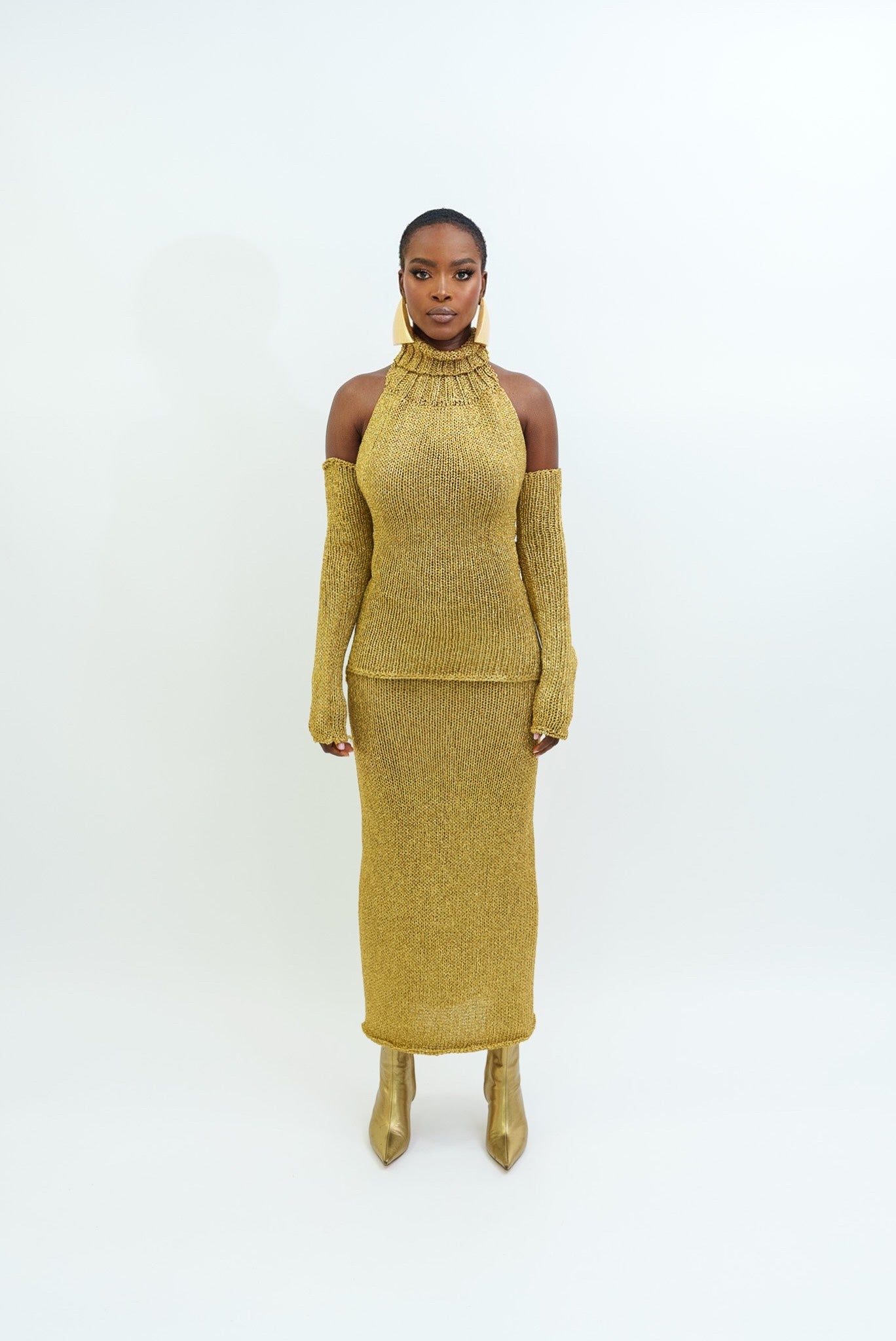 Backless lurex knitted top